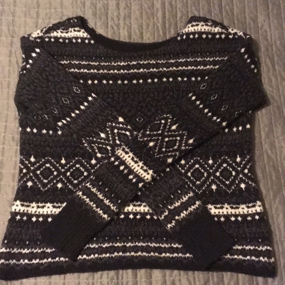 Soft & Warm Sweater - Picture 1 of 4